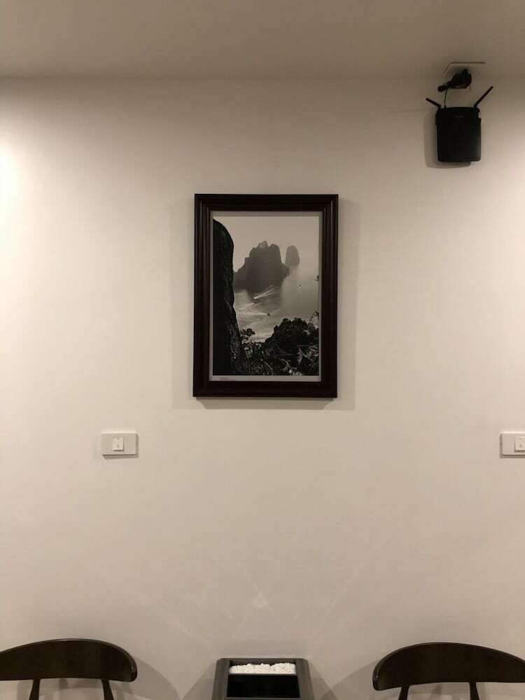 Helen Halong Hotel