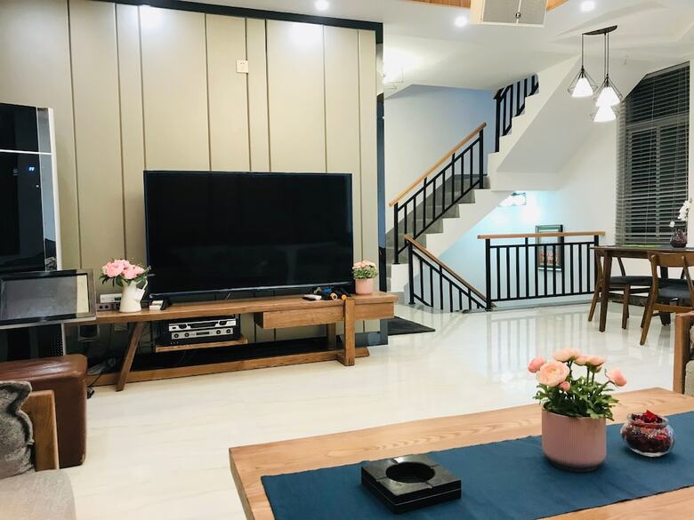 Angela Villa No.1
