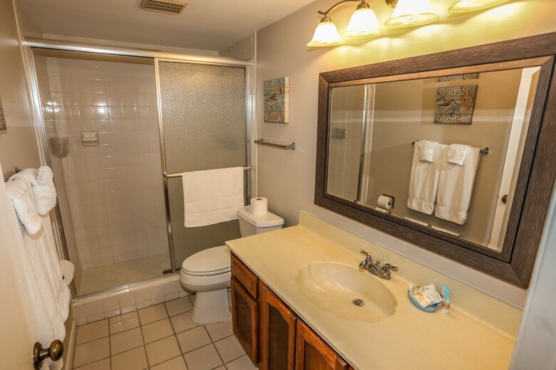 Bay Village 106