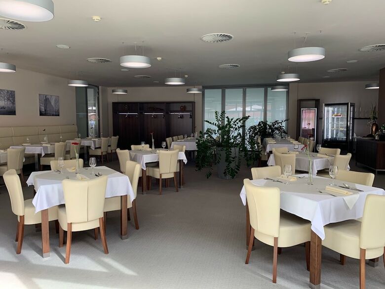 Lesni Hotel