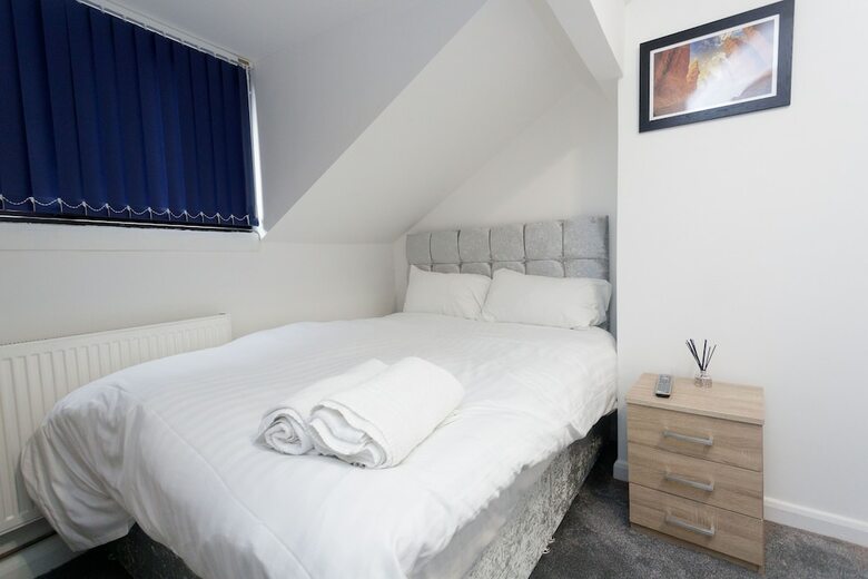 Towler House Apartments 6 Beds In 3 Bedrooms