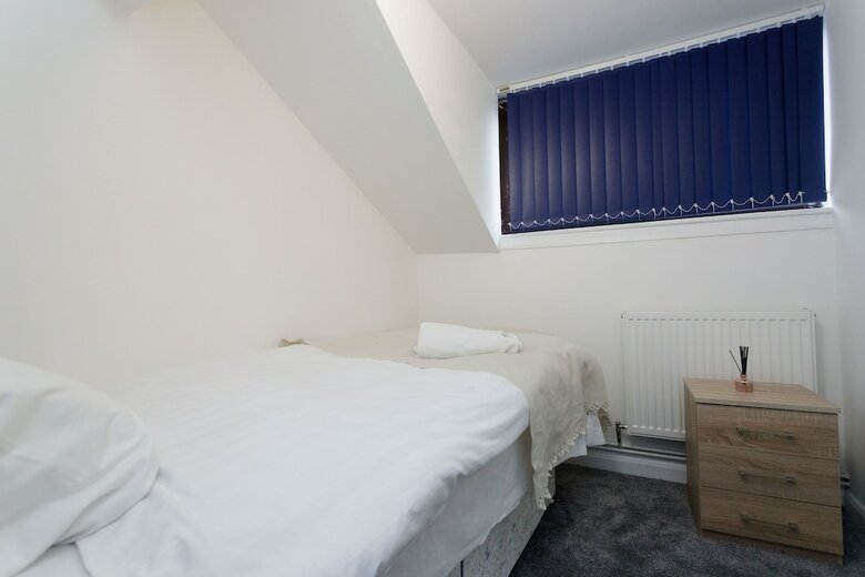 Towler House Apartments 6 Beds In 3 Bedrooms