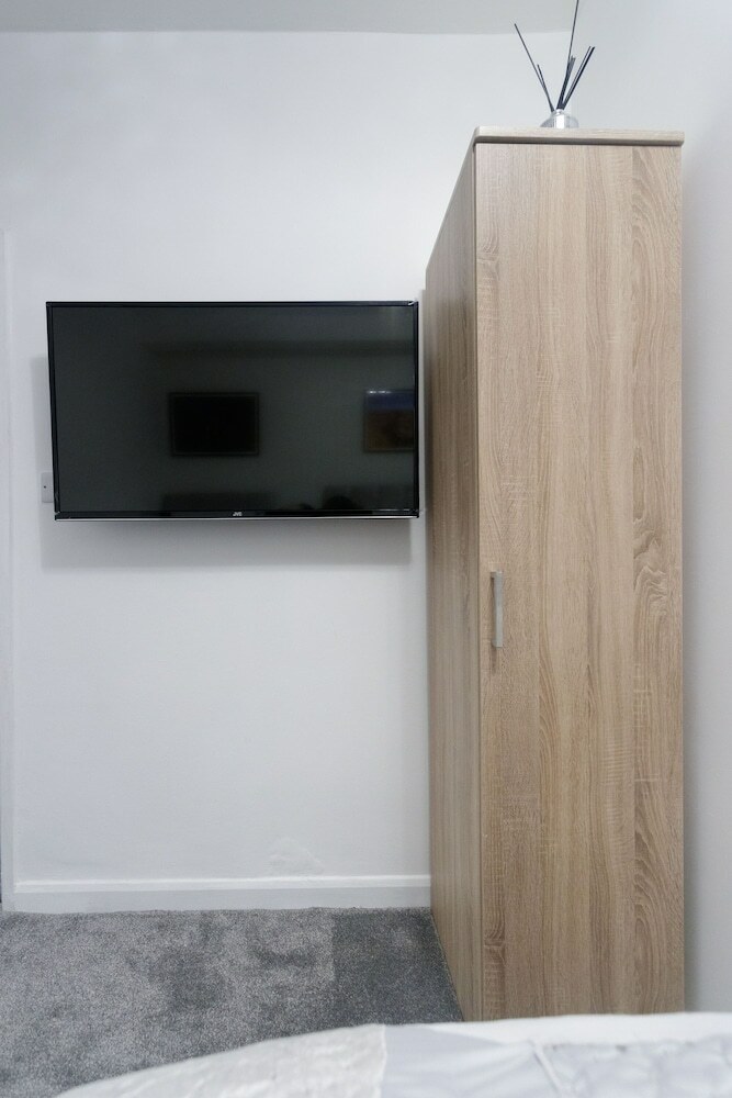 Towler House Apartments 6 Beds In 3 Bedrooms
