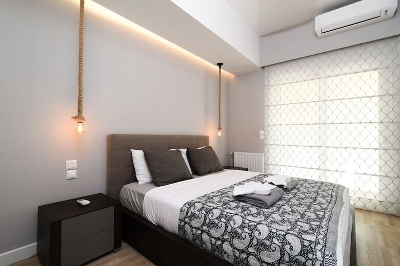 142m� Homm Bright Alimos Apartment With Marina View
