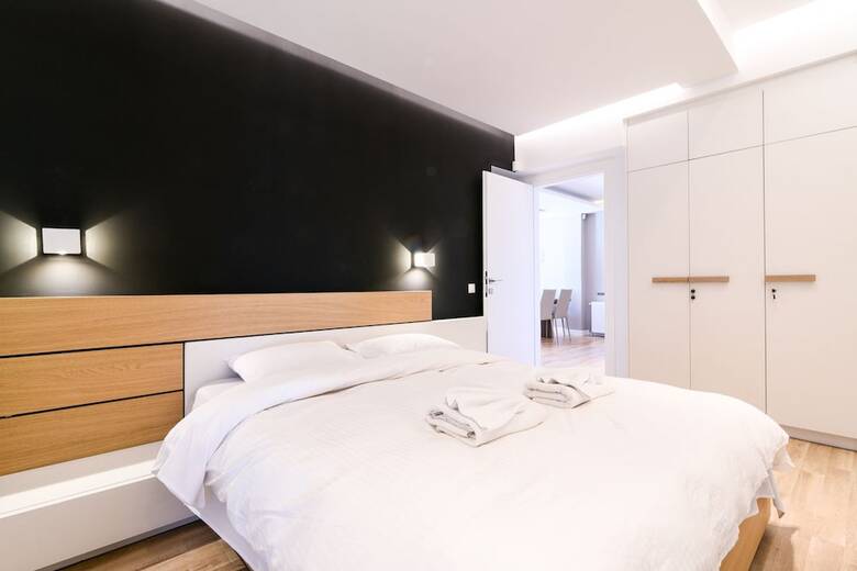 142m� Homm Bright Alimos Apartment With Marina View
