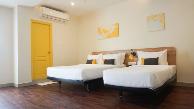 I- Stay Hotels -hitec
