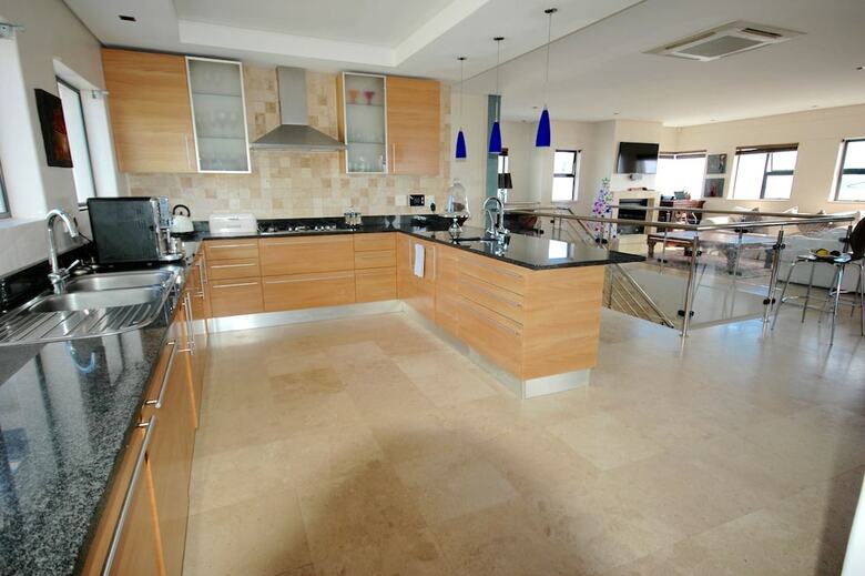 Oceana Villa Self Catering