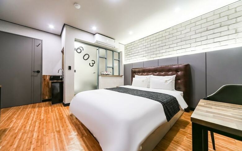 Hotel Luxury Motel