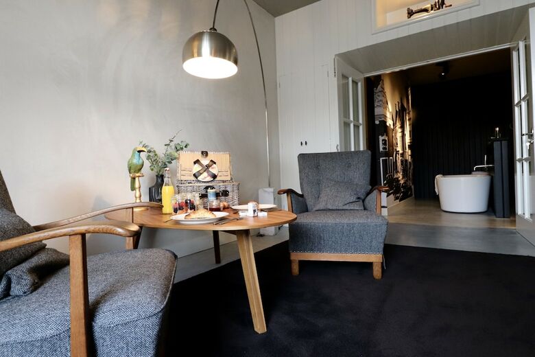 Bed & Breakfast Van Der Gang Suites