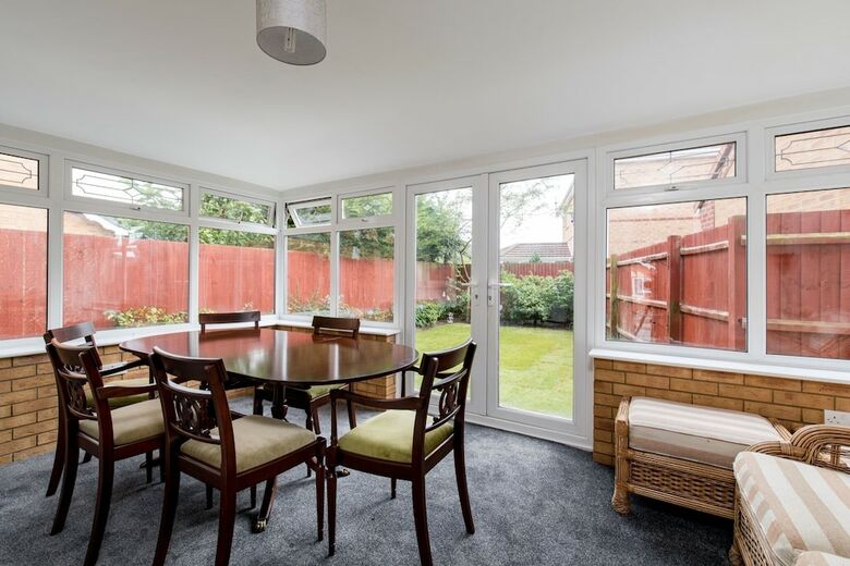 Pilgrim Gardens Holiday Home