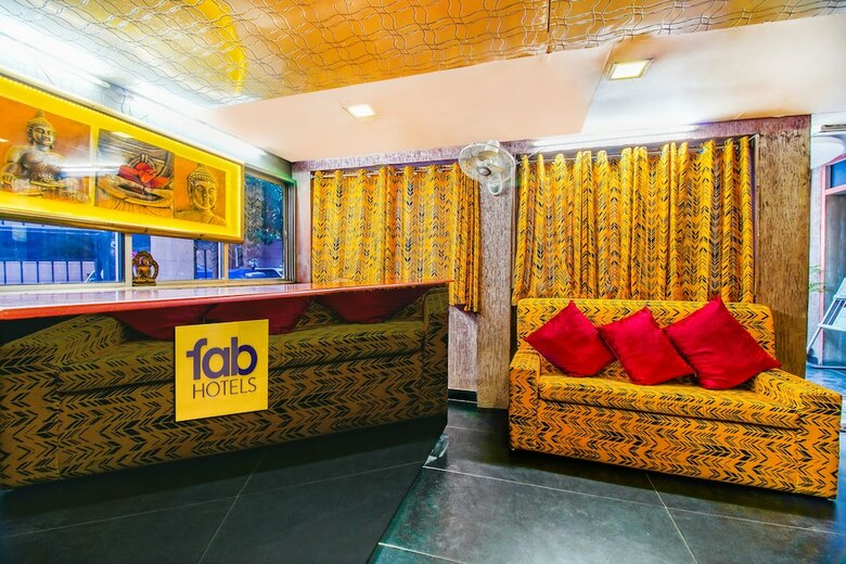 Fabhotel New Buddha Inn