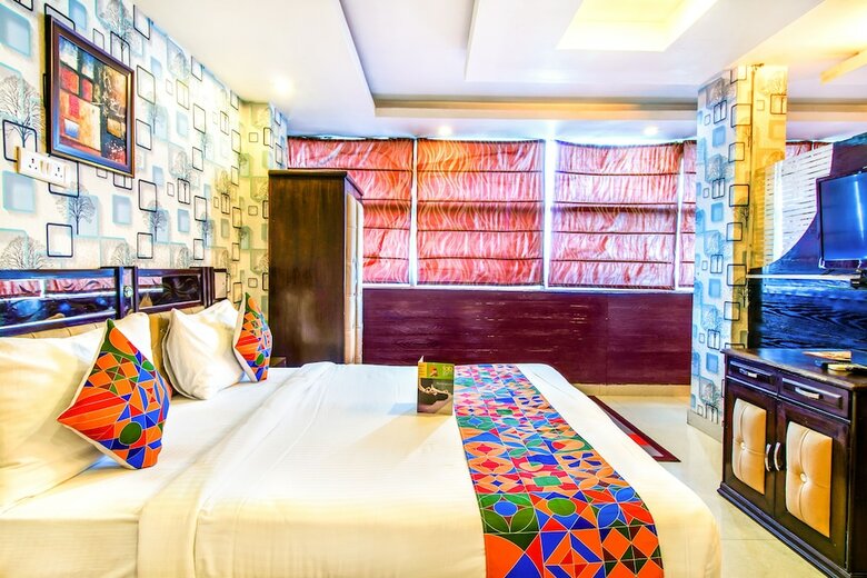 Fabhotel New Buddha Inn