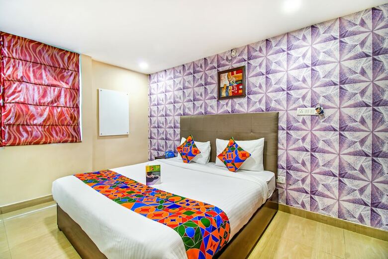 Fabhotel New Buddha Inn