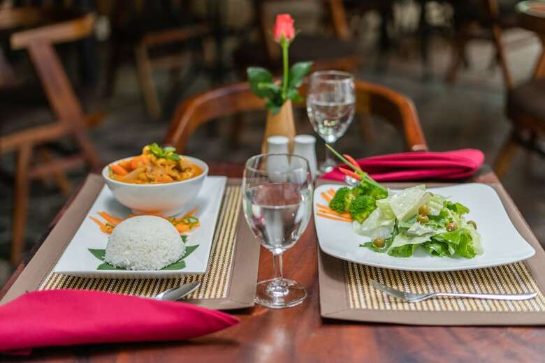 Bed & Breakfast Five Rose Siem Reap Hostel
