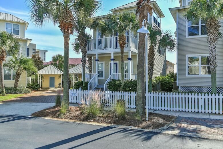 Ocean View Abode Luxurious 4bd, Walk To Beach!