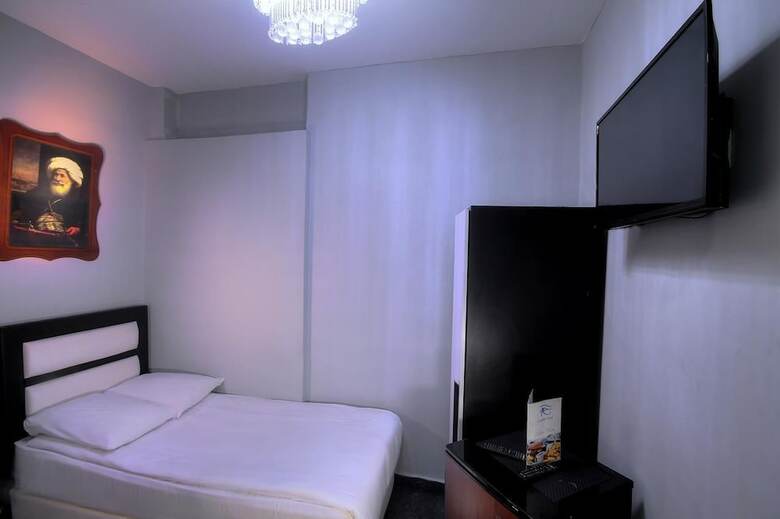 Bed & Breakfast Cairo Capital Plaza