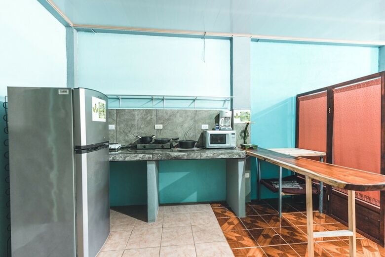 Hostal Hotel Hoja de Oro Corcovado