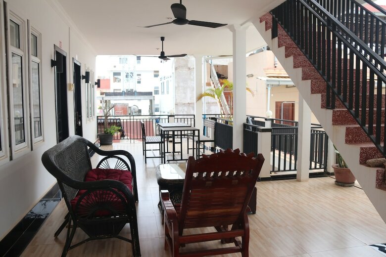 Hotel Taraboat Guesthouse