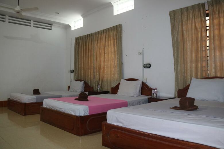 Hotel Taraboat Guesthouse