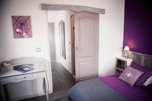 Hostal Chambres D'h�tes La Combe De Redoles