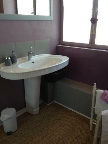 Hostal Chambres D'h�tes La Combe De Redoles