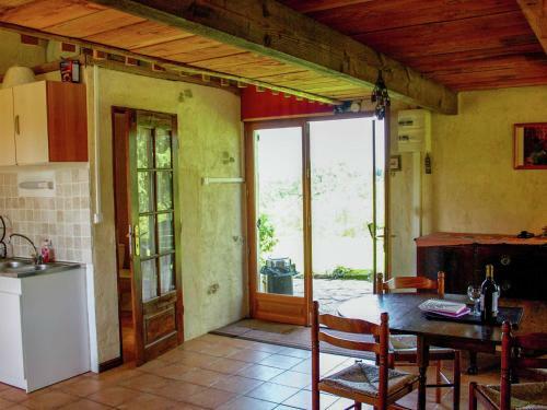 Holiday Home The Piggery St Mesmin (near Savignacledrier)