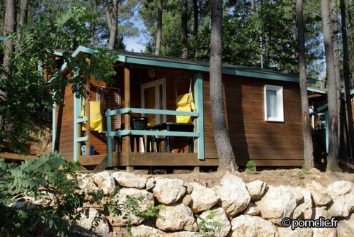 Village De Chalets Camping Bois Simonet