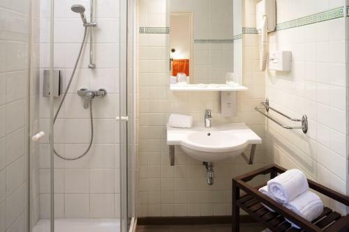 Logis Hotel Les Cedres