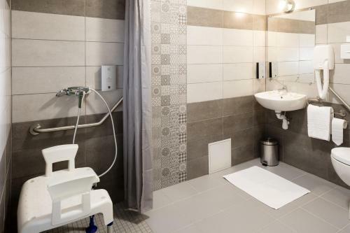 Logis Hotel Les Cedres