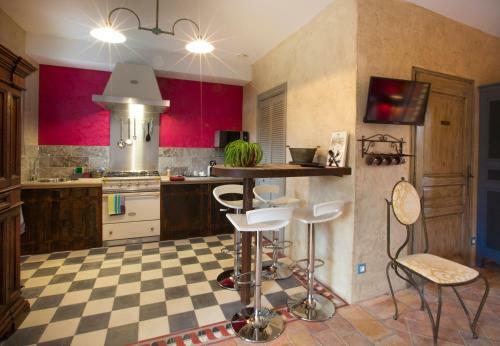 Hotel H�tel Le Saint Cirq