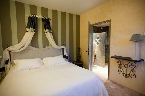 Hotel H�tel Le Saint Cirq