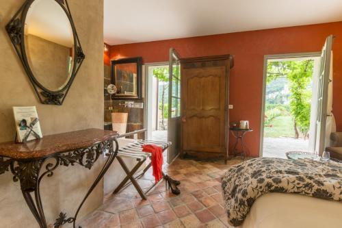 Hotel H�tel Le Saint Cirq