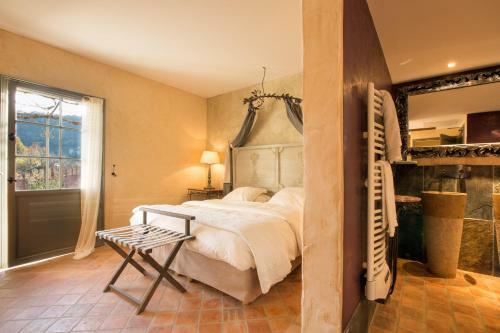 Hotel H�tel Le Saint Cirq