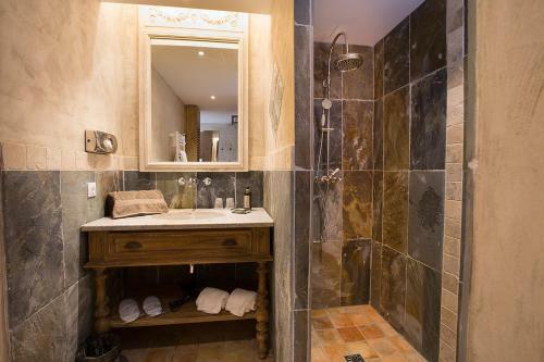 Hotel H�tel Le Saint Cirq