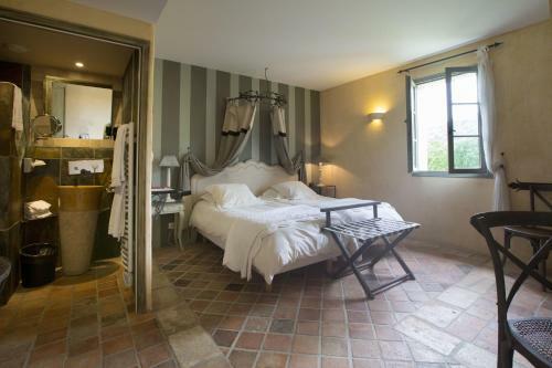 Hotel H�tel Le Saint Cirq