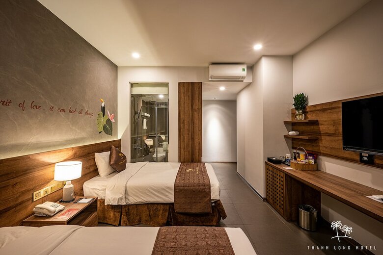 Thanh Long Hotel