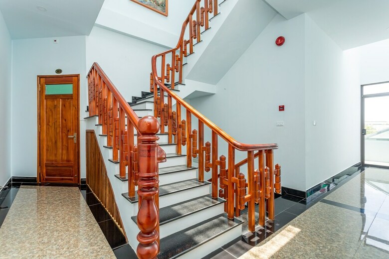 Oyo 1009 Capella Hotel