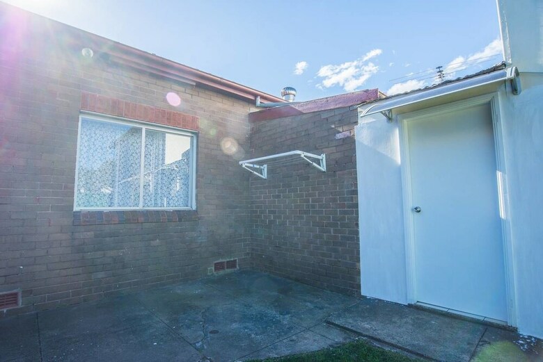 Belmore House