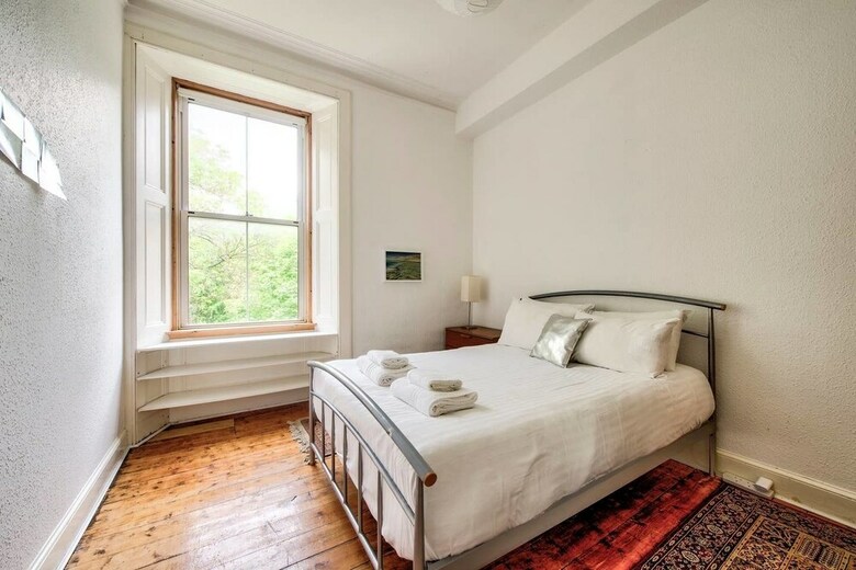 Apartamentos Bright Flat In City Centre For Up To 6 Guests!