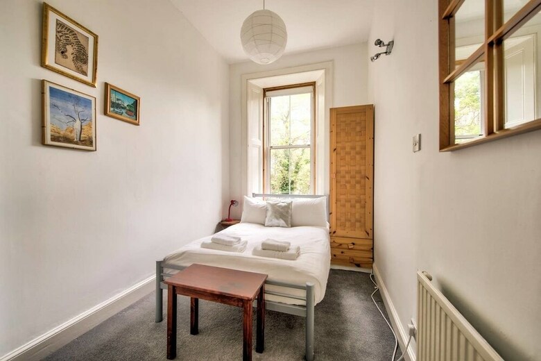 Apartamentos Bright Flat In City Centre For Up To 6 Guests!