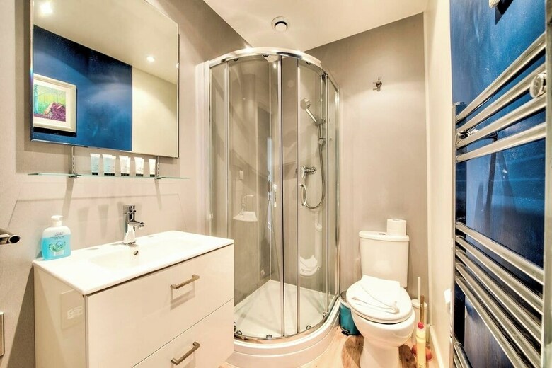 Apartamentos Bright Flat In City Centre For Up To 6 Guests!
