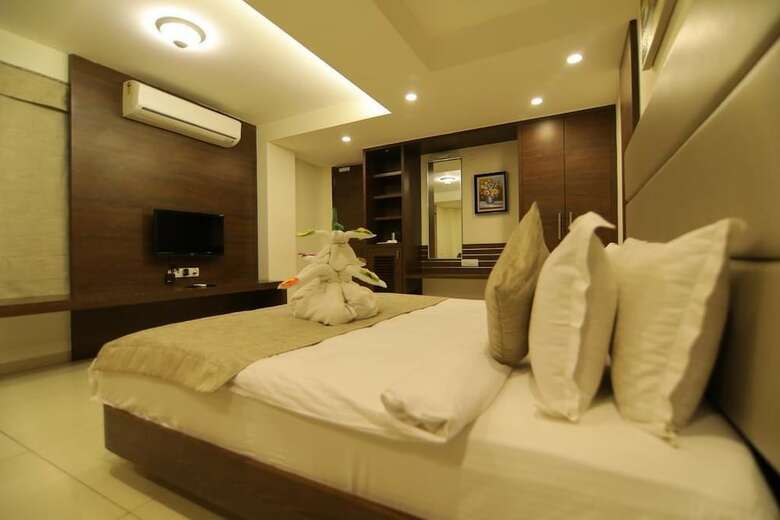 Jayson Metoda By Innovic Hotels