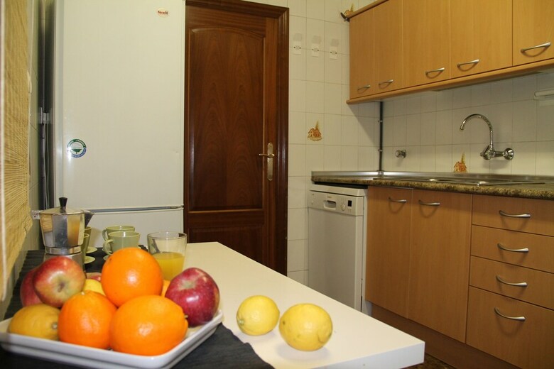 Apartamentos Amplio Y Luminoso Piso C�ntrico