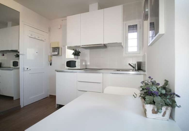 Apartamentos Genial �tico Con Terraza Privada
