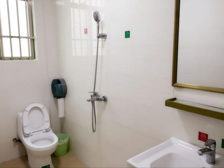 Hotel Shenzhen Nanao Pingju Inn