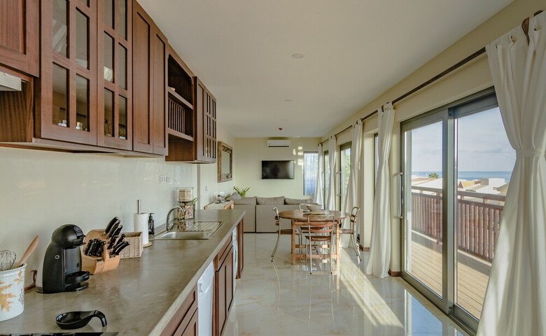 Hotel Angulo House
