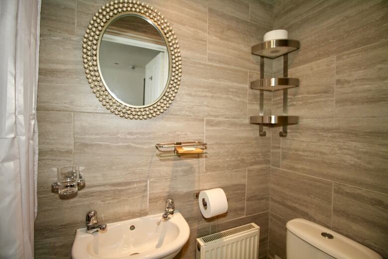 Hotel Chequers Inn