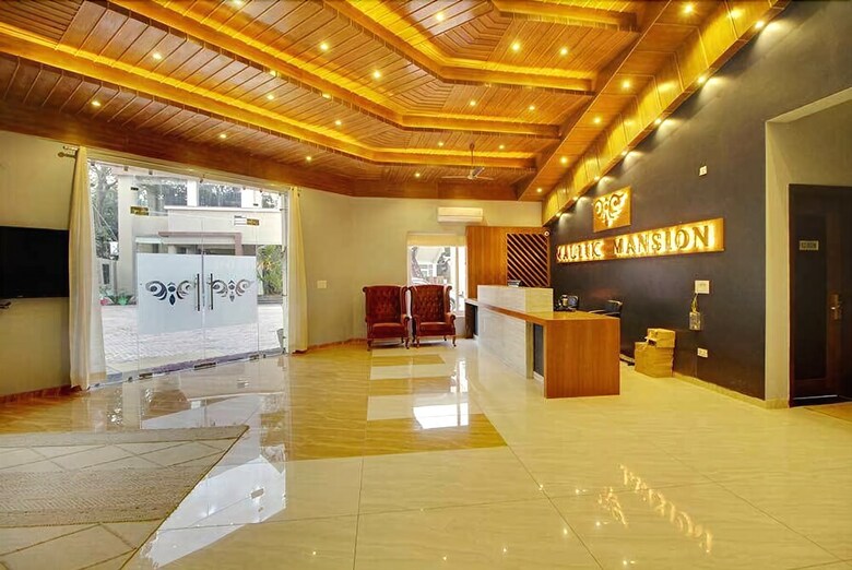 Hotel Maulik Mansion Resort