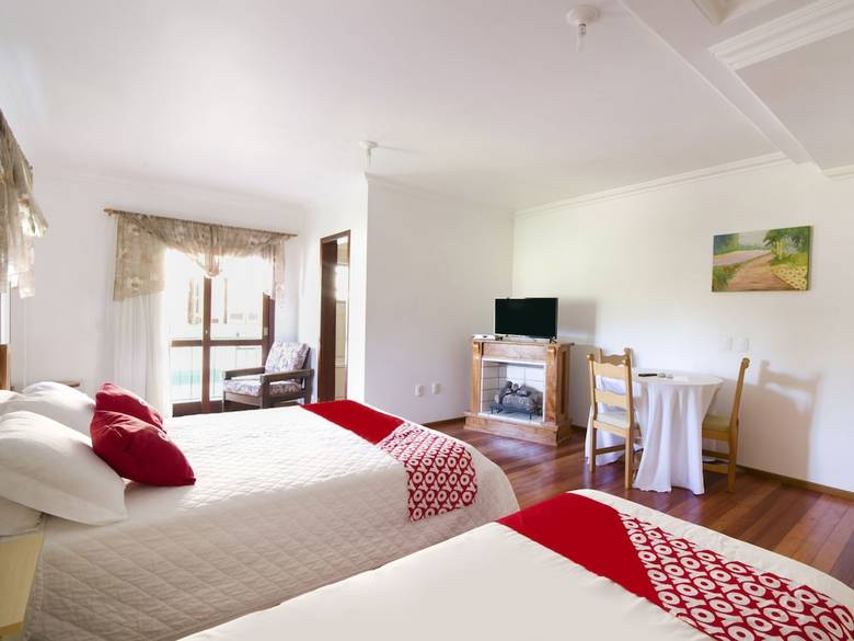 Oyo Imperial Parque Hotel