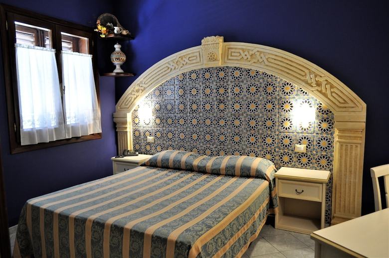Posada Hotel Al-ta�r